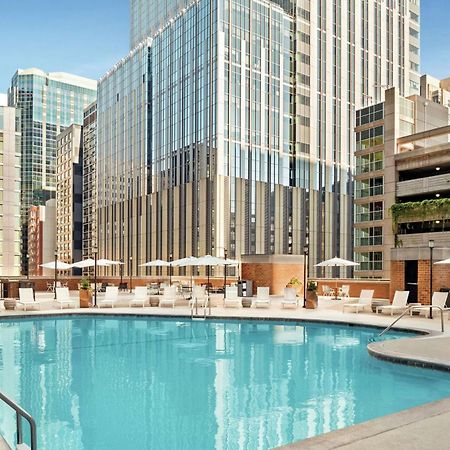 Hilton Grand Vacations Club Chicago Magnificent Mile Hotel Exterior foto