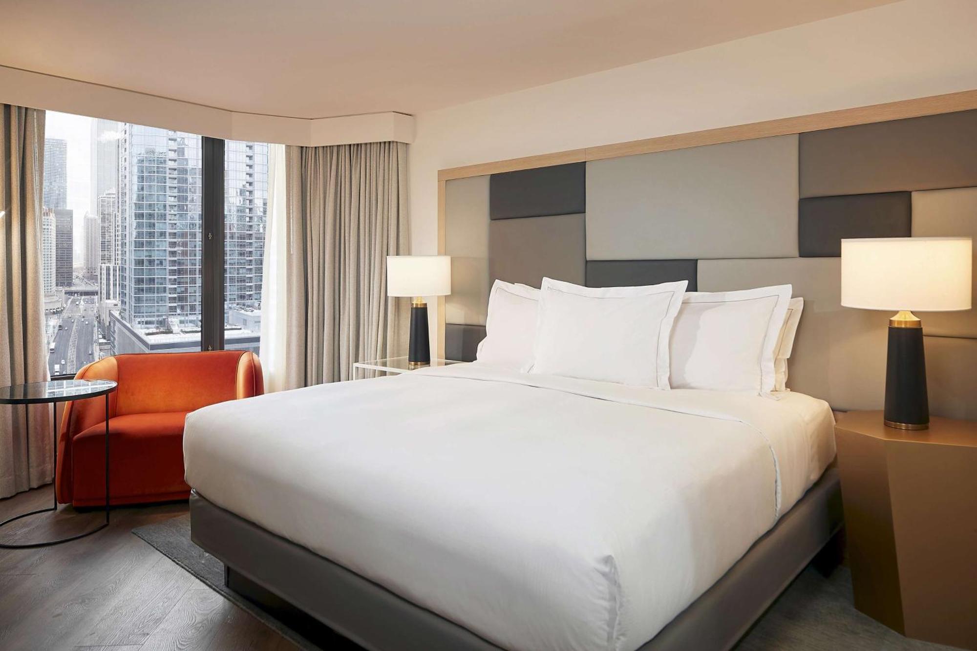 Hilton Grand Vacations Club Chicago Magnificent Mile Hotel Exterior foto