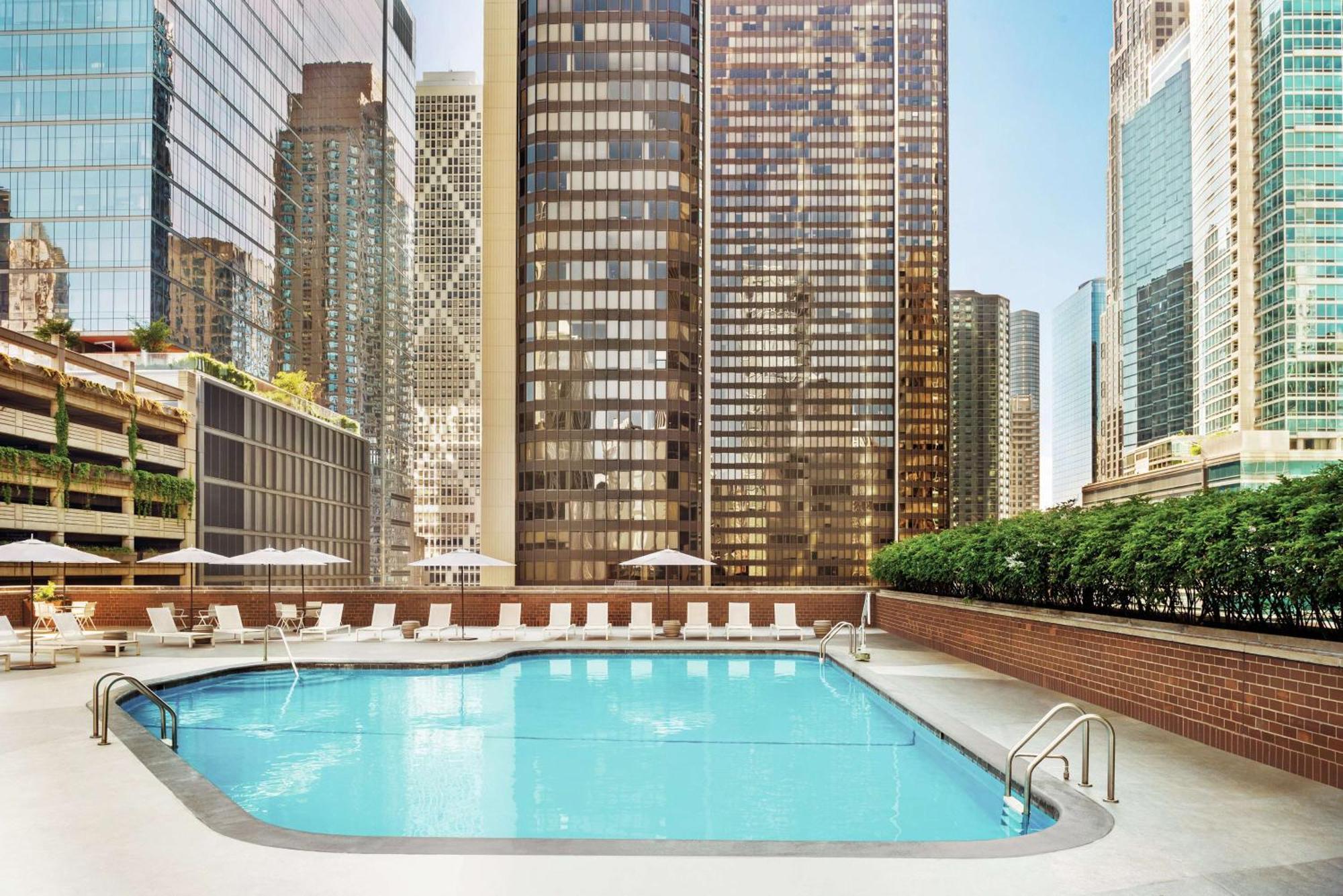 Hilton Grand Vacations Club Chicago Magnificent Mile Hotel Exterior foto